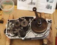 in Reparatur befindlicher ETZ 250- Motor
